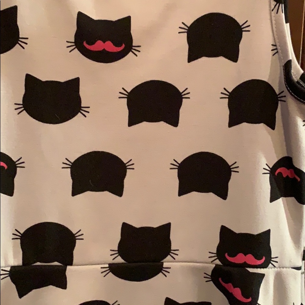 Girls black cat dress - Picture 2 of 3
